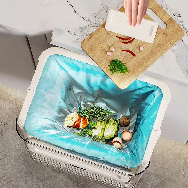 Space Saver Door Hanging Foldable Garbage Can - Image 3