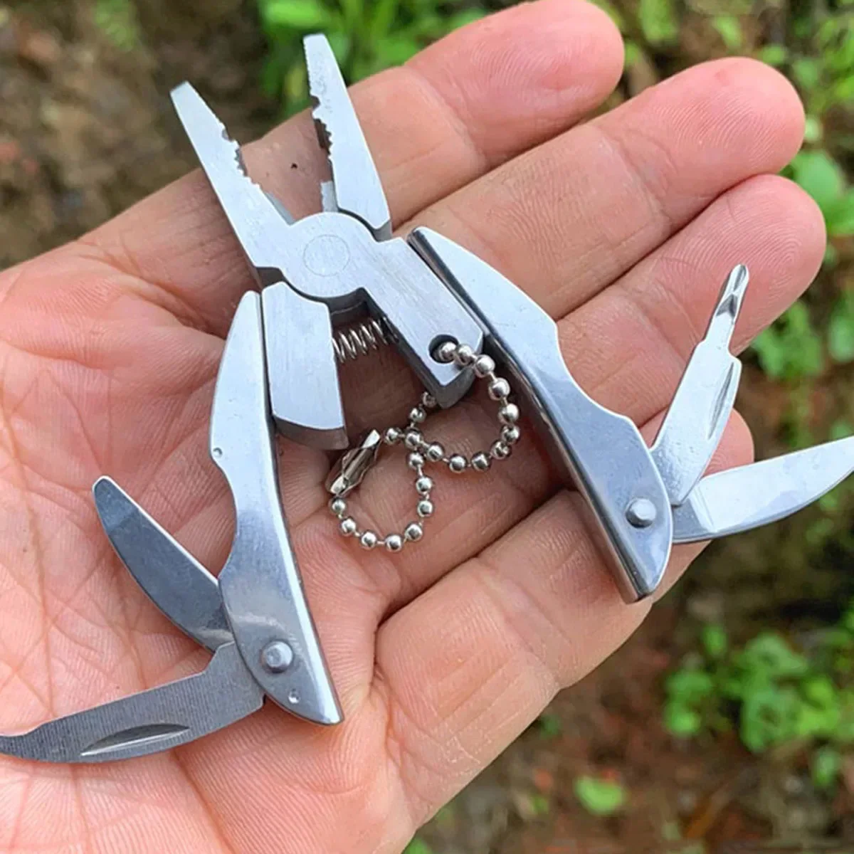 Stainless Edge EDC Multi-Tool Emergency Keychain - Image 3
