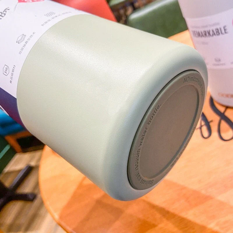 Stainless Steel Built-in Straw Camping Thermos - Image 3