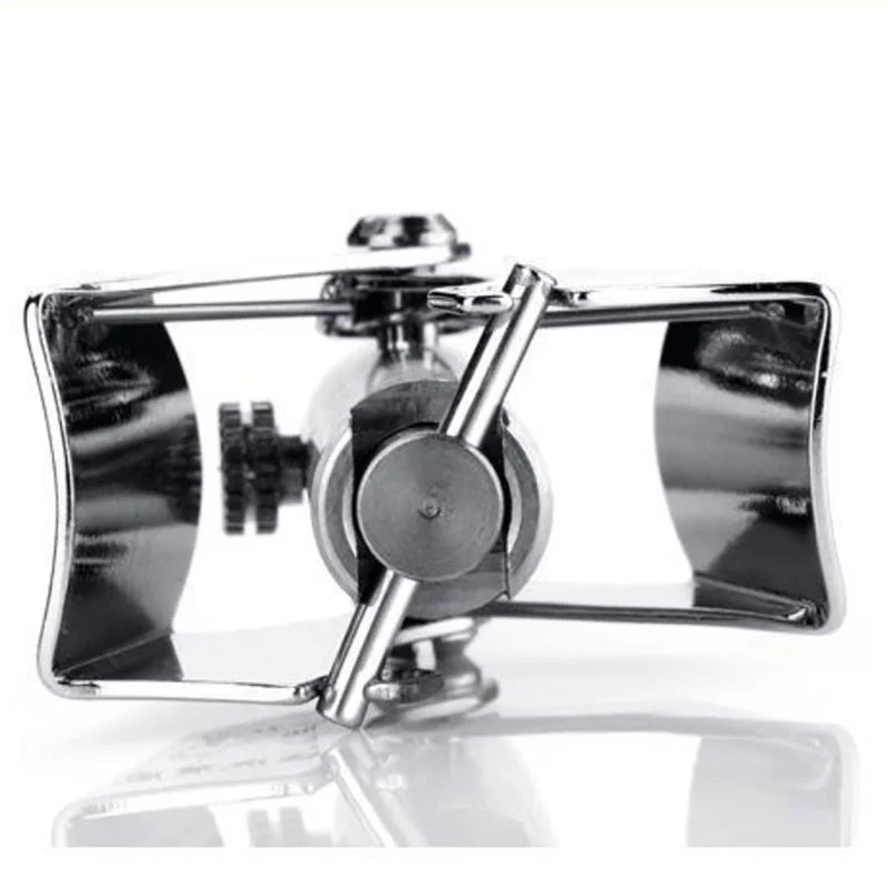 Stainless Steel Manual Nose Hair Trimmer - Image 4