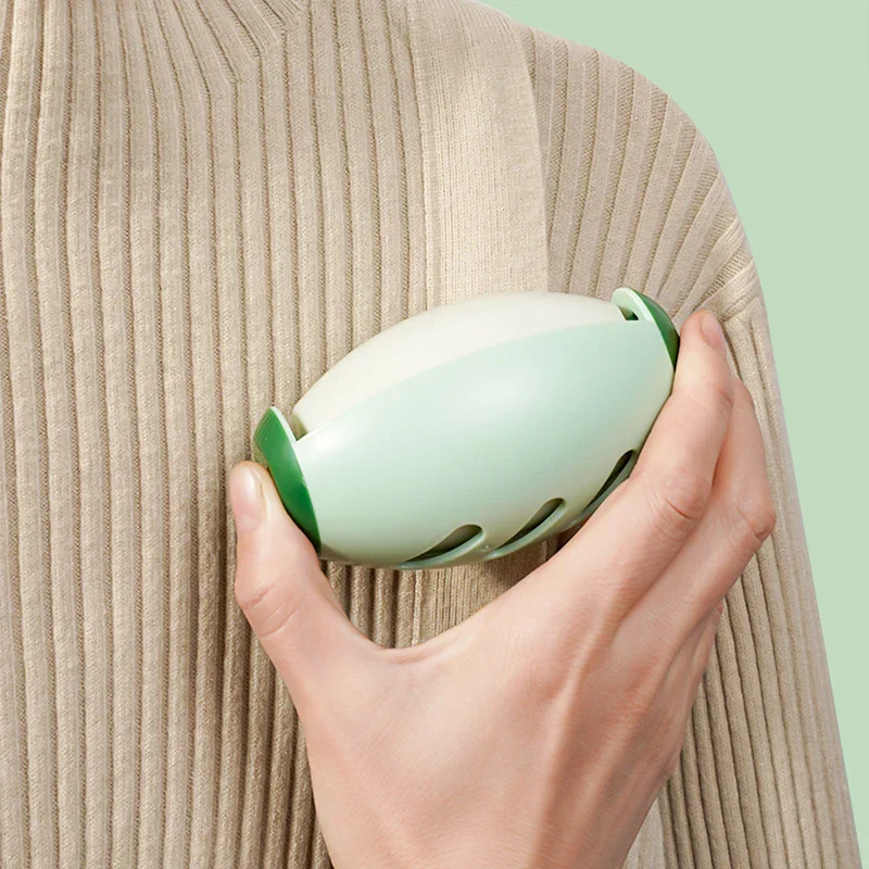 Sticky Mini Gel Roller Reusable Dust Hair Remover - Image 3