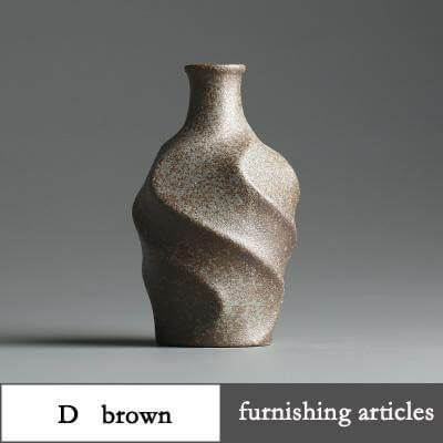 Traditional Chinese Ceramic Vases - Image 8