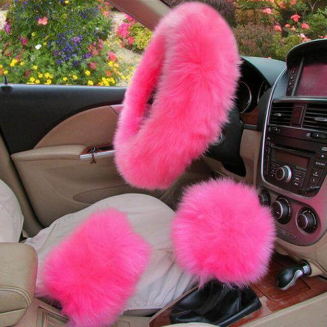 Universal Plush Warm Steering Wheel Cover - Image 4