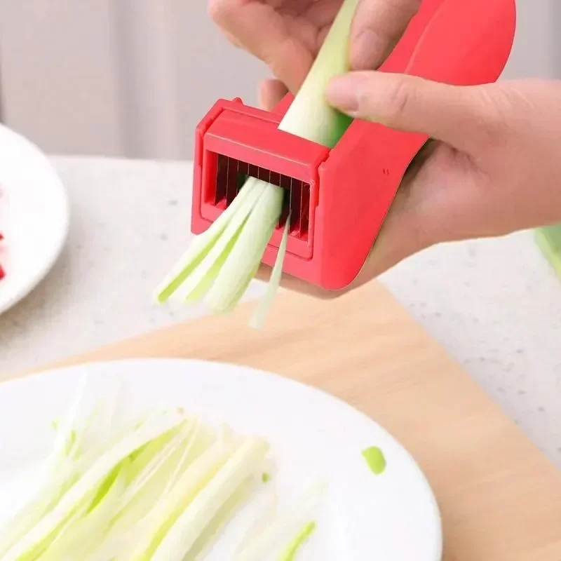 Veggie Twister Manual Pea Peeler Machine - Image 2