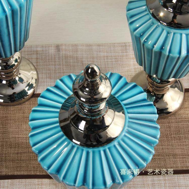 Vintage Blue Ceramic Creative General Candy Jars - Image 4
