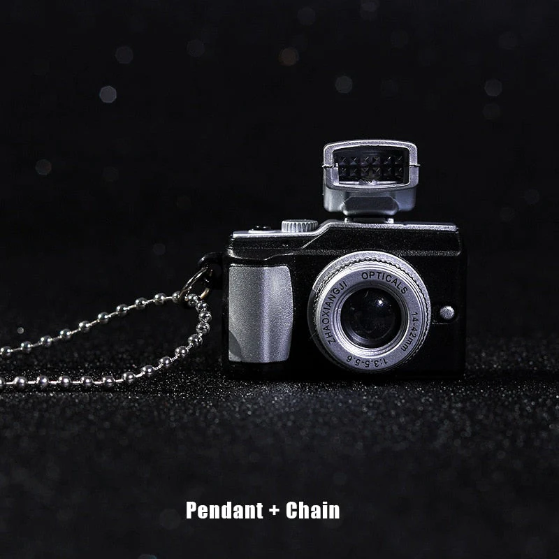 Vintage Camera Shaped Flashlight Necklace - Image 6