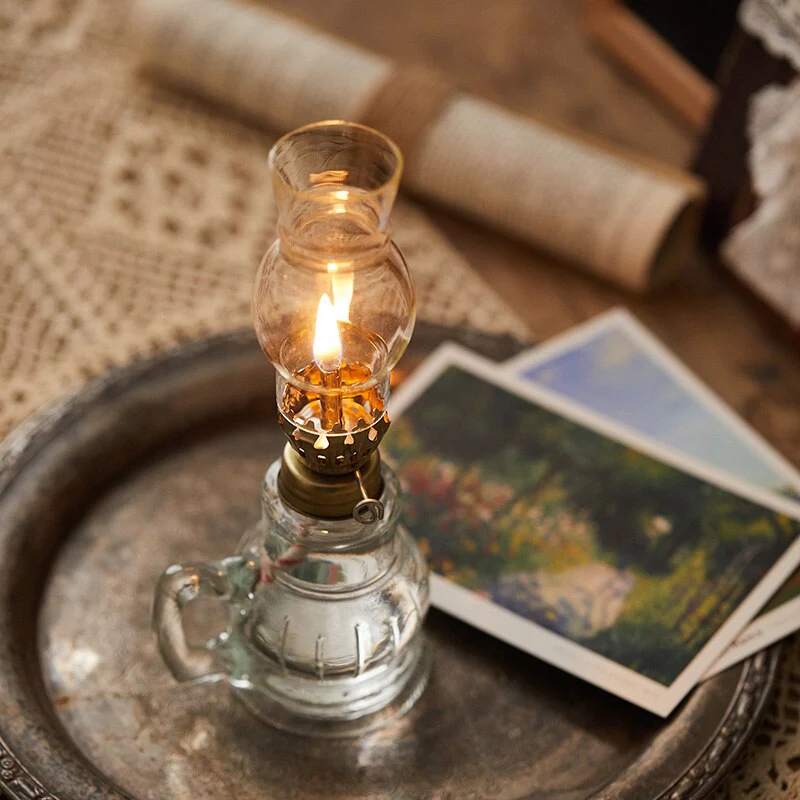 Vintage Kerosene Oil Lamp - Image 5
