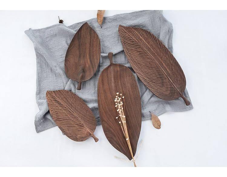 Walnut Snack Tray Leaf Plates - Image 11
