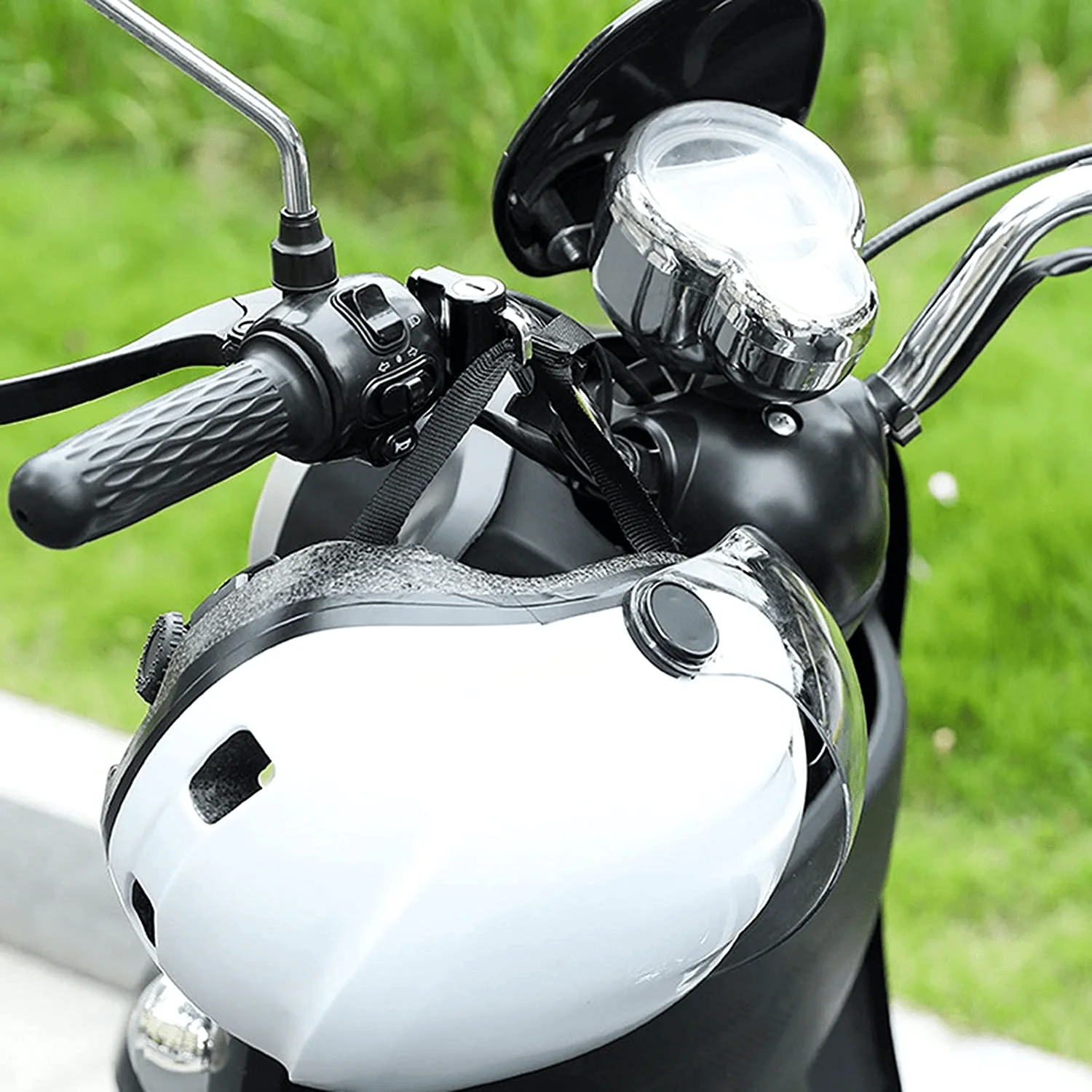 Waterproof Bike Helmet Lock - Image 2