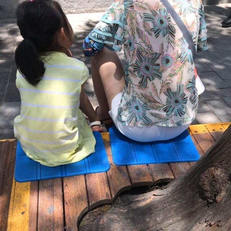 Waterproof Foldable Outdoor Mat - Image 13
