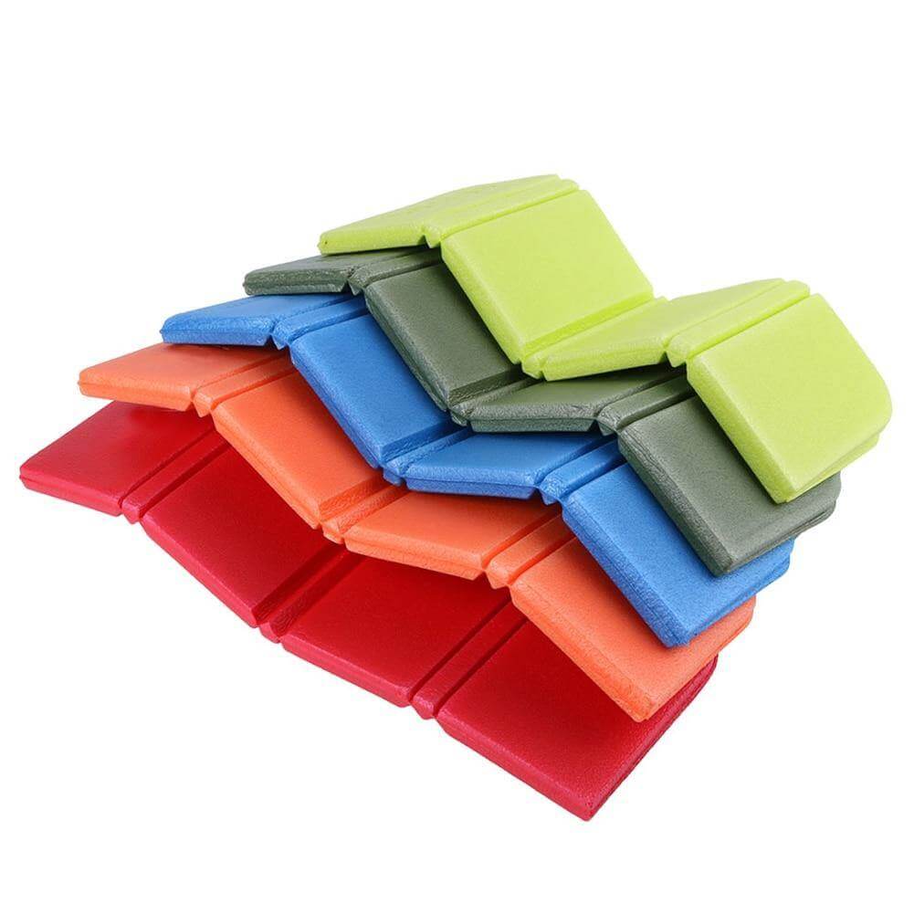 Waterproof Foldable Outdoor Mat - Image 7