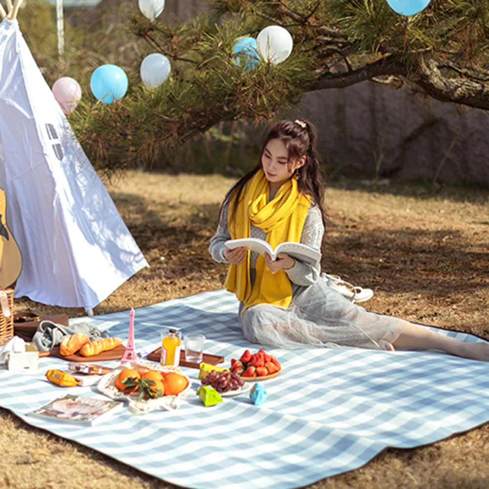 Waterproof Outdoor Foldable Beach Camping Mat - Image 3