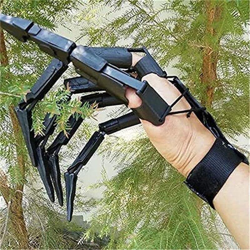 Wearable 3D Skeleton Halloween Hand - Image 2
