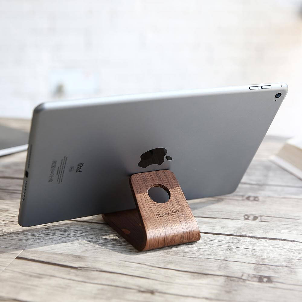 Wooden Phone Holder Stand Station Dock For Iphone Models - Image 7