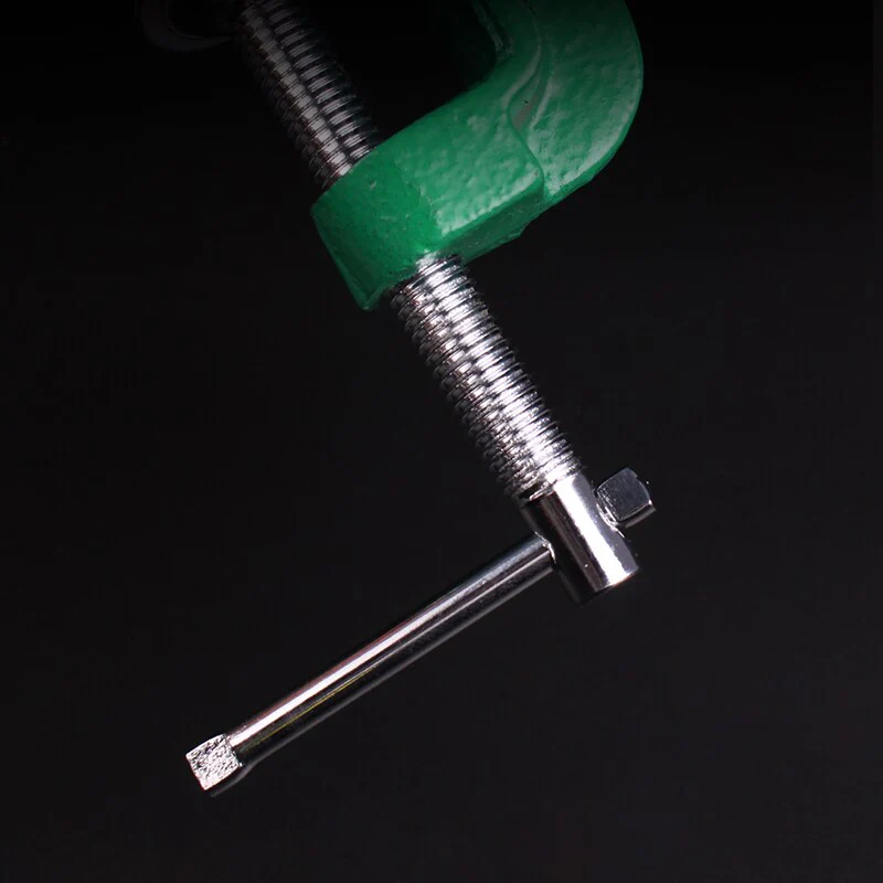 Woodworking DIY Clamp-On Bench Vise - Image 3