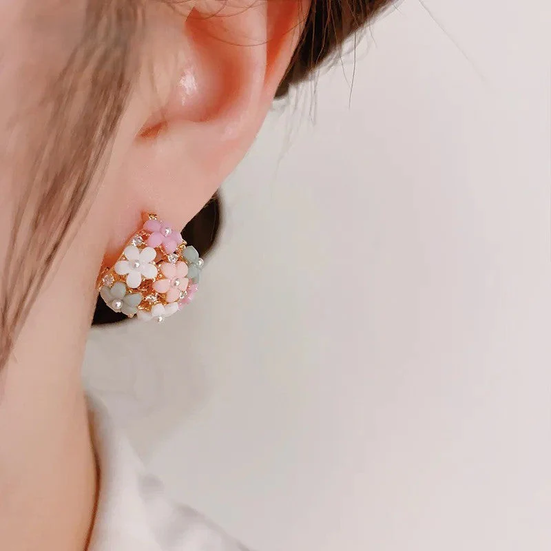 Zircon Pearl Flower Elegant Earrings - Image 5